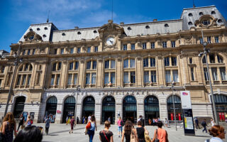 The Train Stations of Paris, Reborn