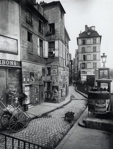 Rue Des Ursins An Overlay Of New And Old On Ile De La Cite In Paris