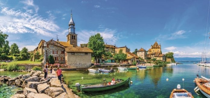 Vue lac du château d'Yvoire