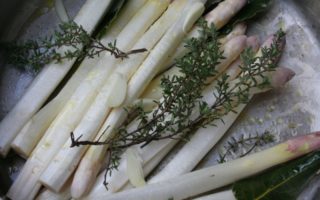 Braised White Asparagus