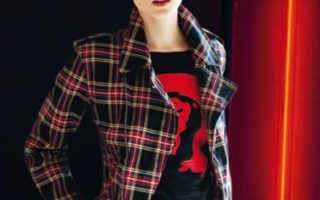 agn&egrave;s b. Launches a New Online Concept Store