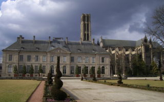 A walk through the “High Town” of Limoges