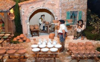 The Santons of Provence: A History