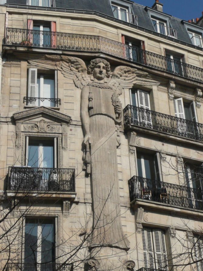 The Angel of the Rue de Turbigo