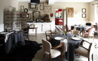 Saint-Amour-Bellevue: Auberge du Paradis