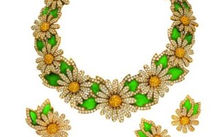 Van Cleef & Arpels at the Mus&eacute;e des Arts D&eacute;coratifs