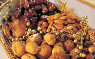 A Proven&ccedil;al Christmas: The Thirteen Desserts