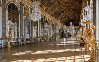 French Word of the Week: Le Foyer