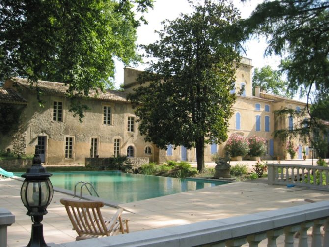 For Sale: 15-Bedroom Château Near Avignon