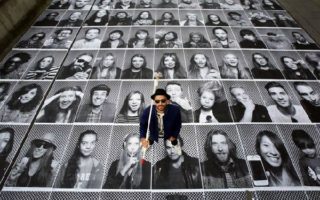 JR Covers the Panth&eacute;on with Portraits