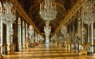 American Patronage at the Ch&acirc;teau de Versailles