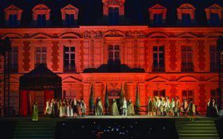 Don Giovanni: Open-Air Opera in Paris