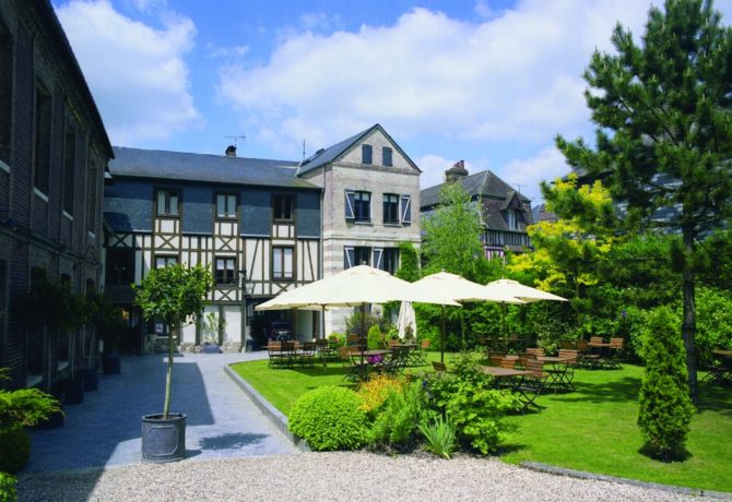 Normandy Restaurants: La Licorne Royale in Lyons-la-Forêt