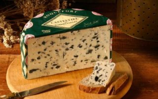 French Cheese Etiquette: Roquefort