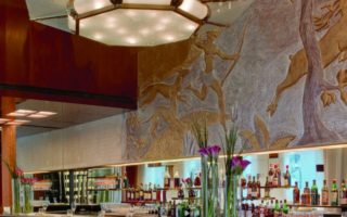 Le Relais Plaza: Excellent Brasseries in Paris