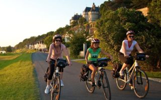 Bucket List Adventures: A Cycling Vacation with Discover France