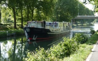 The Hemingway Adventure: Visiting Burgundy on a Luxury Canal and River Barge