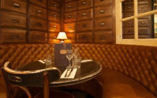 Les Antiquaires: Finding a Good Paris Bistrot