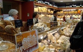 La Fromagerie Cler: The Best Cheese Shops in Paris