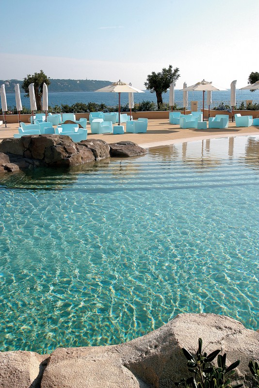 Monte Carlo: The Blue Bay Resort