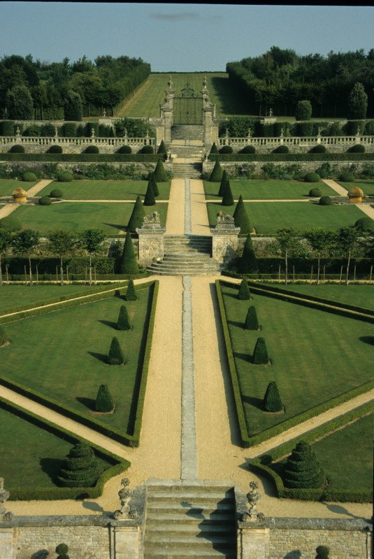 Paradise Regained: The Gardens of Brécy