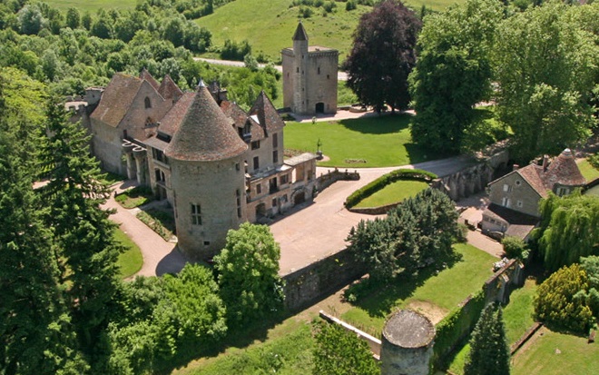 Châteaux Living: Discover Burgundy
