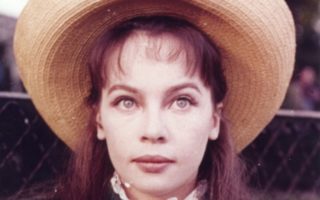 Leslie Caron Remembers It Well