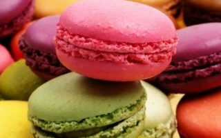 MacDo Takes on the Macaron
