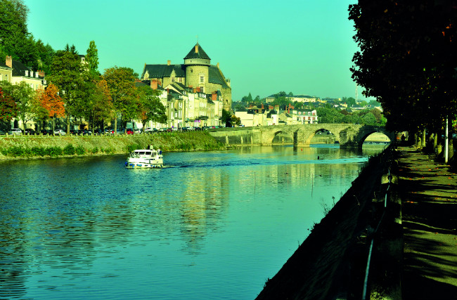 Riverside Travels in the Pays de la Loire