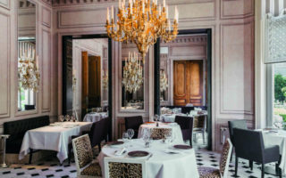 Restaurant Reviews: Apicius in Paris