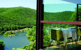 Äponem: A Talked-About Gastronomic Destination near Béziers
