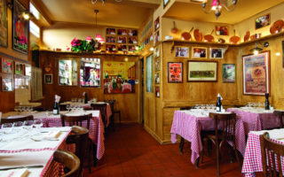 Restaurant Reviews: Daniel et Denise, Top Bouchons in Lyon