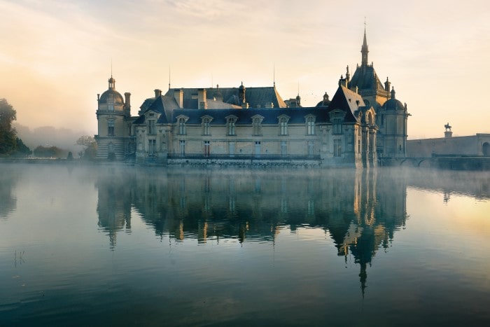 The Chantilly Castle, visit of the castle, the museums and the park 