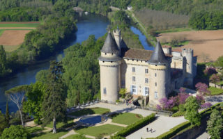 Where to Stay near Cahors: Chateau de Mercuès