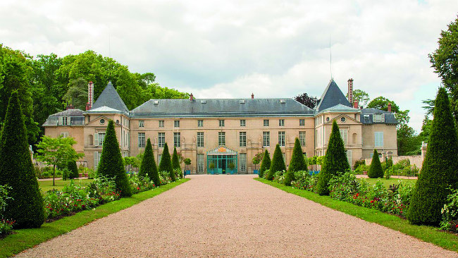 12 Most Iconic Châteaux of Île-de-France