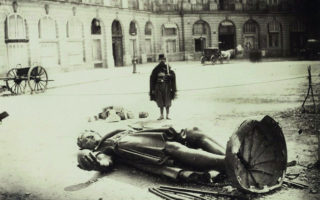 Shows to See Now in France: 3 Ways with Remembrance