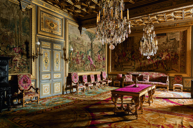 Exclusive Excerpt: A Day at Château de Fontainebleau
