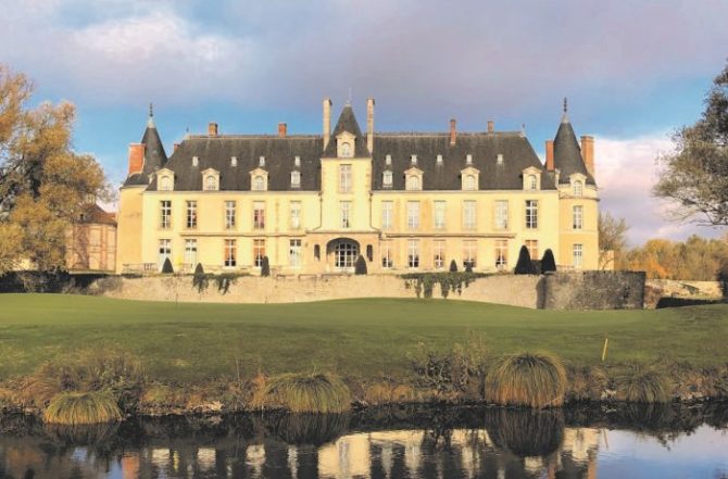 Win an Overnight Stay and 4-Course Meal for 2 in a 5 Star Château Worth $340