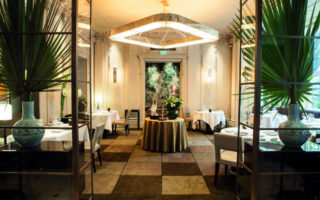 Paris Restaurants: Le Taillevent, Gastronomic Excellence in the 8th