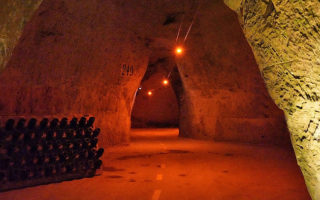 The Queen of Champagne: The Legacy of The Widow Clicquot