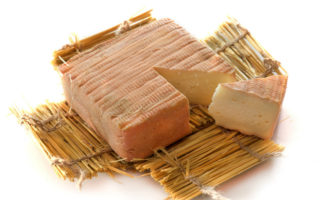 Taste Test: Our Top Cheeses for Summer