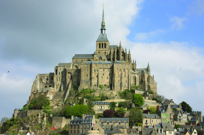 Top 12 Iconic Sites of Normandy