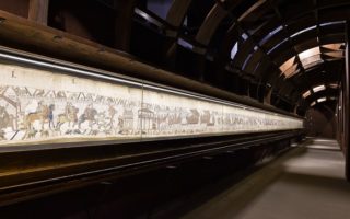 Explore the Bayeux Tapestry Online