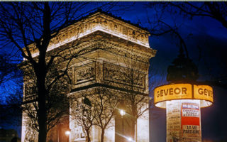 Book Reviews: Paris, Portrait of a City