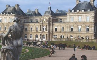 Read the Signs: Rue Vaugirard in Paris