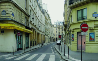 Read the Signs: Rue des Deux-Boules in Paris