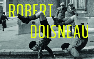 Book Reviews: Robert Doisneau, Published by Lannoo