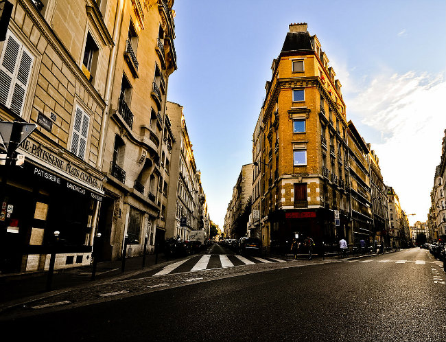 Read the Signs: Rue Guy-Môquet in Paris