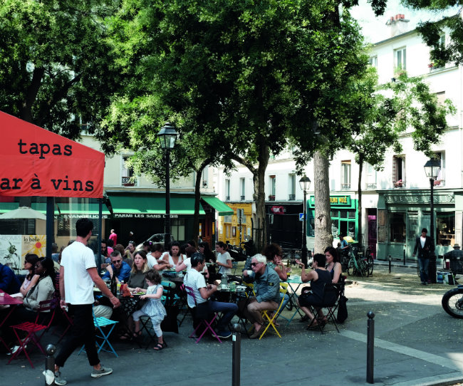 Parisian Walkways: Rue Sainte-Marthe, a Thriving Corner of the 10th