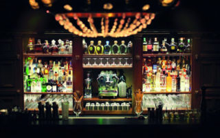 Into the Mix: A Guide to Cocktail Bars in Paris
